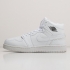 Кроссовки Nike Air Jordan 1 Mid Белый