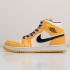 Кроссовки Nike Air Jordan 1 Mid Желтый