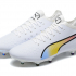 Футбольные бутсы Puma King Ultimate Icon MG белые