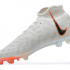 Детские футбольные бутсы Nike Phantom Luna Elite FG белые