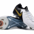 Детские футбольные бутсы Nike Phantom Luna Elite белые